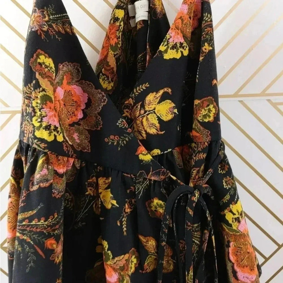 Urban Outfitters Women's Floral Wrap Top Blouse Sleeveless Tank Size Small, NWT - Picture 4 of 7